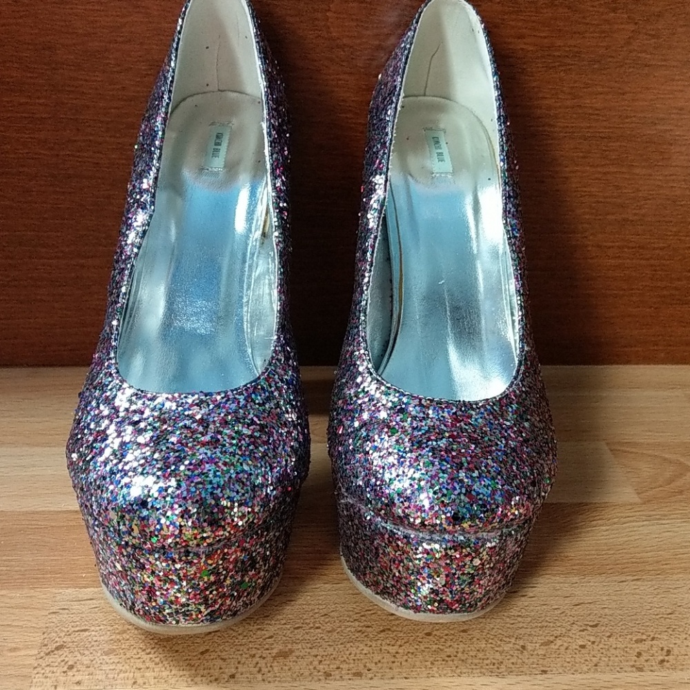Kimchi Blue sparkling platform pumps